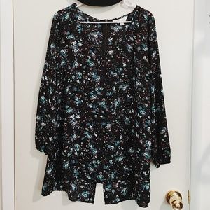 Decree Multi-Colored Floral Long Sleeve Blouse